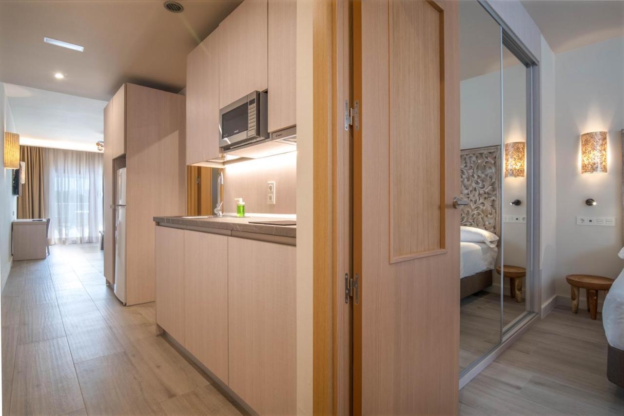 Aljarafe Suites By Qhotels Gelves Exterior photo